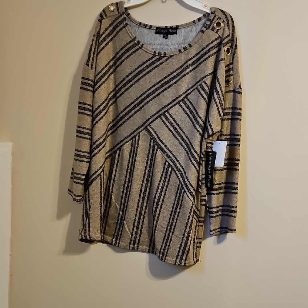 Vintage Rose Tan and Black Tunic Top. Nwt